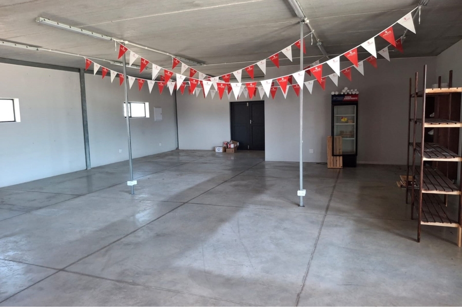 To Let commercial Property for Rent in Sherwood Eastern Cape